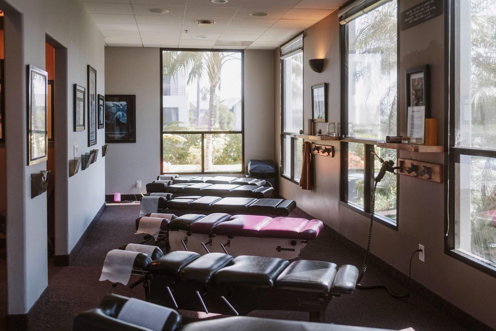 Inside the DeMoss Chiropractic adjusting room